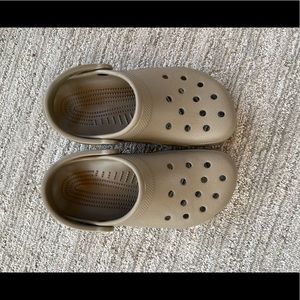 Crocs- womens size 7.  Lightly worn
